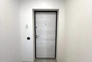 1826517409435325