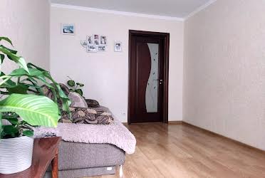 1824207957006326