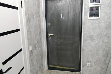 1831349124180327