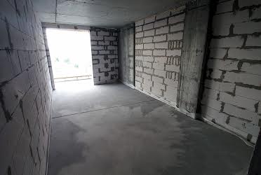 1831556627671327