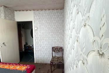 1835727913231328