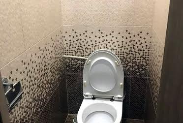 1835179974573341
