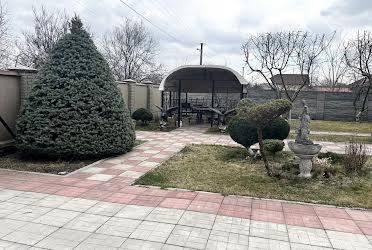 1836451943137035