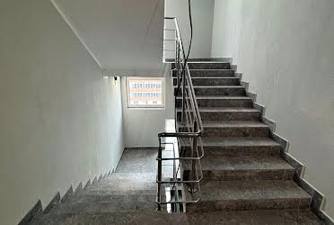 1834527171762351
