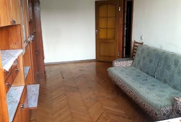 1834650181830353