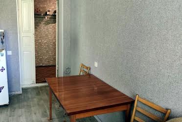 1836520827870358