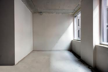 1829998572707361