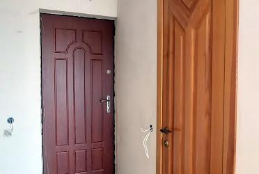 1835364675625371