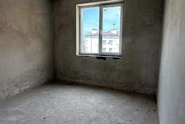 1835993001284371