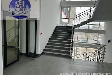 1800301684582386