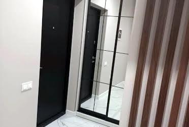 1836716370914386