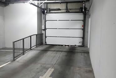 1835896398805388