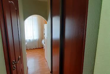 1824134465595039