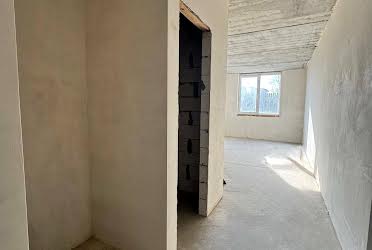 1835384376921393