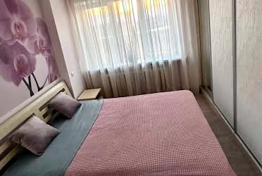 1826217282890395
