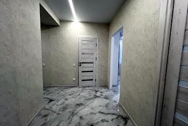 1834181635766402