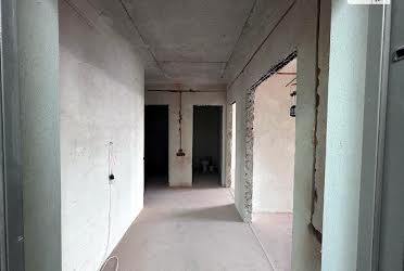 1816422812809406