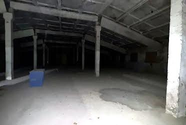 1833190643666406