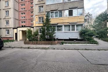 1835818345934407