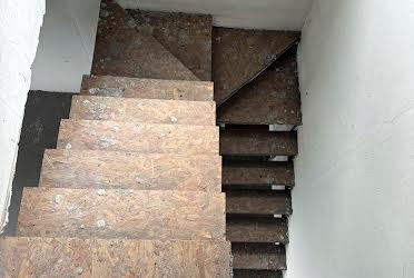 1835796313021409