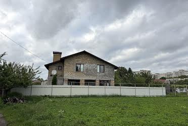 1833796938473428