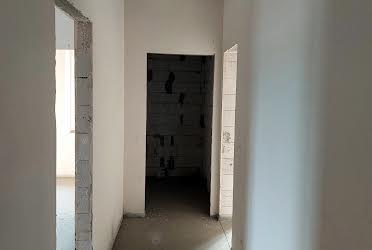 1835095478185436