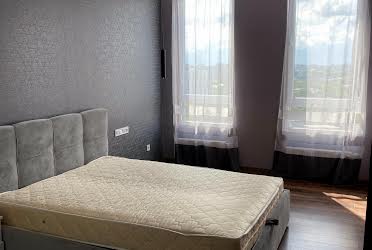 1830905290765452