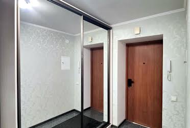 1830290730163047