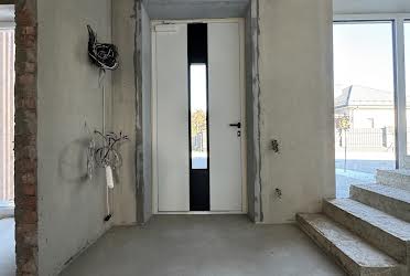 1831372511730047