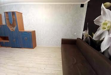 1833456917380472