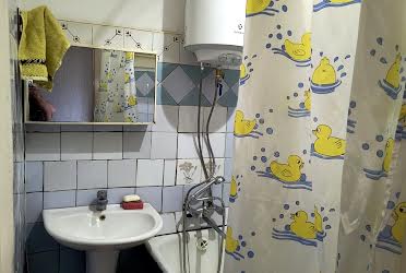 1833616525459493