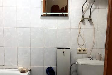 1835090735723050
