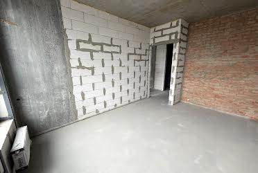 1833182093727501