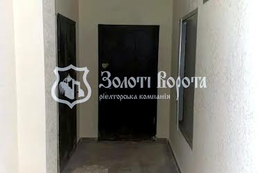 1832557856641519