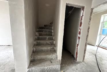 1835604514037519