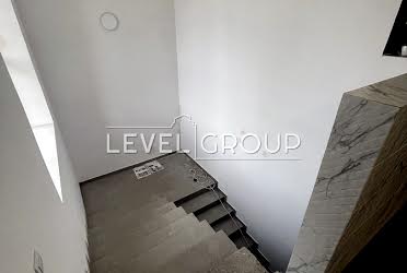 1836347038476520
