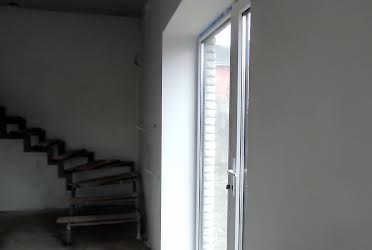 1827487341058523