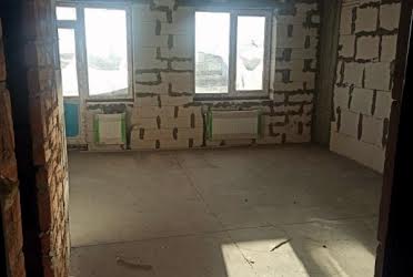 1835350592338525