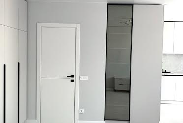 1835994501692527