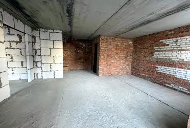 1827120471189544
