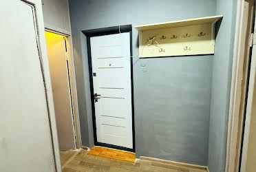 1836451983320549