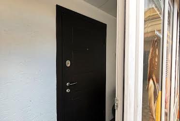 1835612422758557