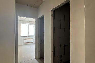 1828292610750560
