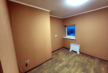 1825853098273562
