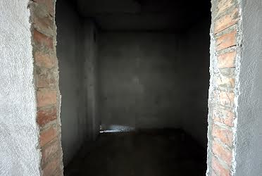 1836621321554057