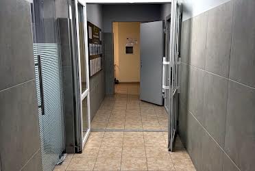 1827775447641570