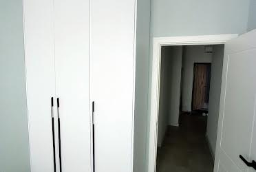 1835533246612571
