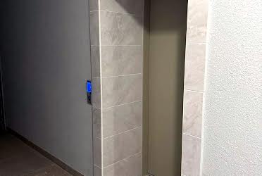 1815510669592575