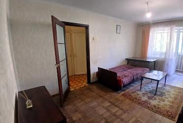 1836805245061058