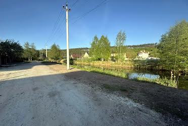 1831082288827586